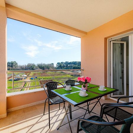 Stancija Amorozo 5 - Apartment N. 7 Poreč Zewnętrze zdjęcie