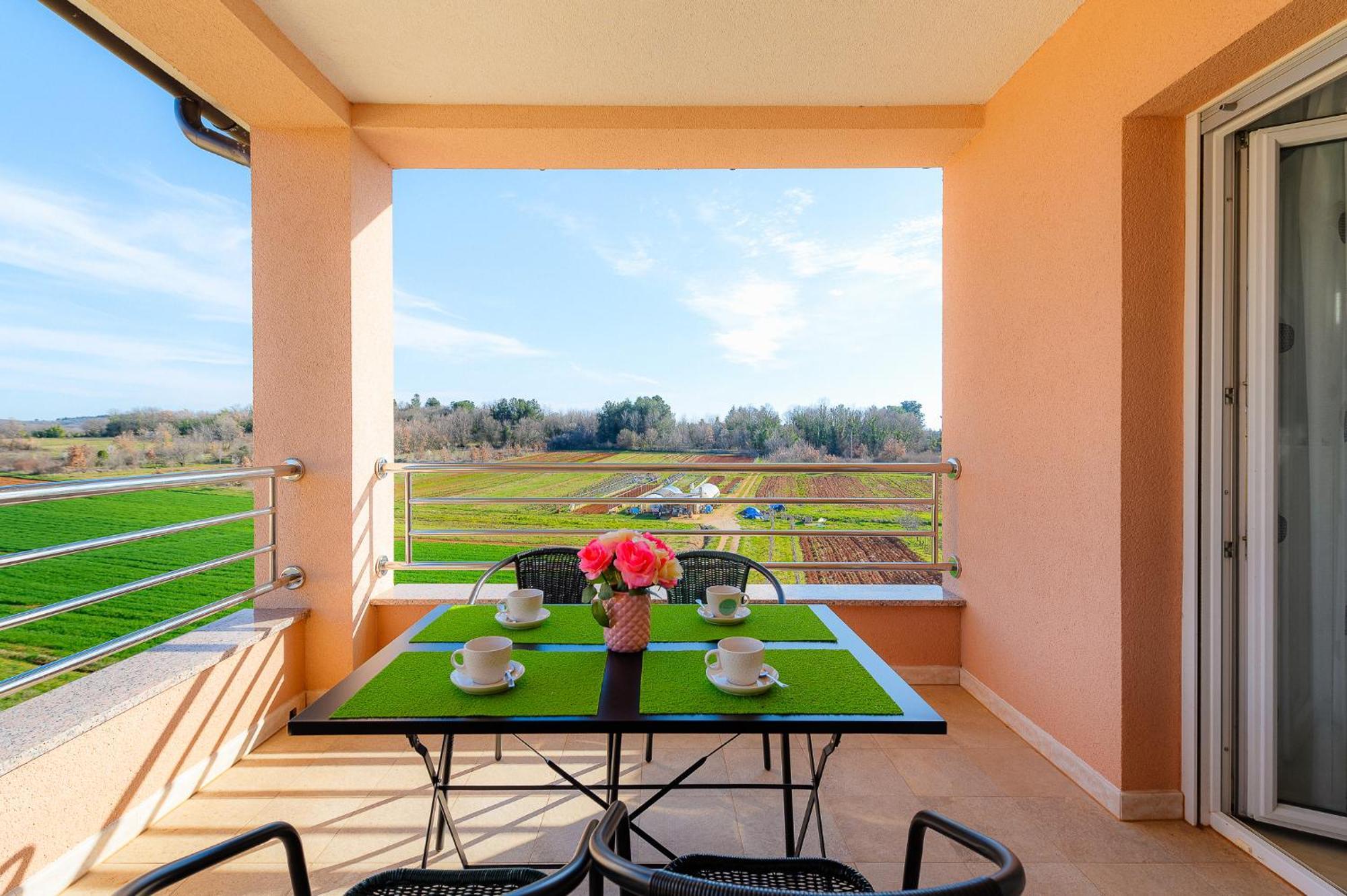 Stancija Amorozo 5 - Apartment N. 7 Poreč Zewnętrze zdjęcie