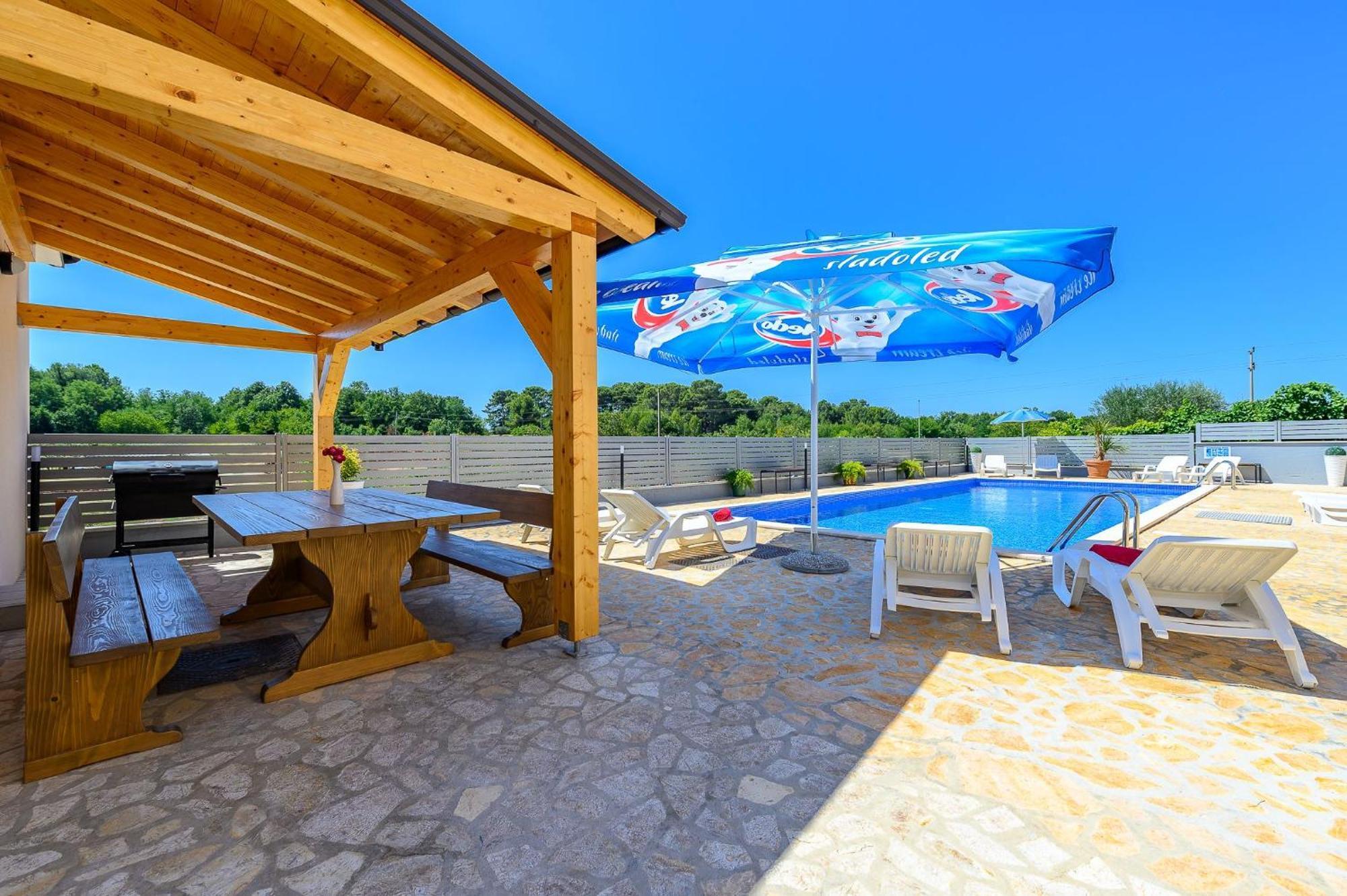 Stancija Amorozo 5 - Apartment N. 7 Poreč Zewnętrze zdjęcie